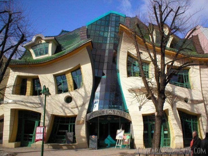 Top 10 strangest homes around the world