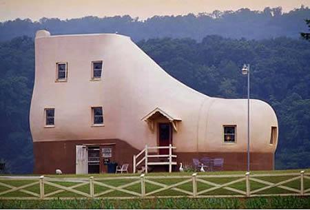 Top 10 strangest homes around the world